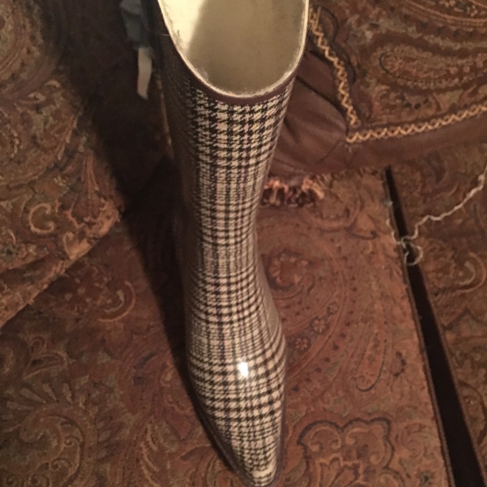 Rubber cowboy boots